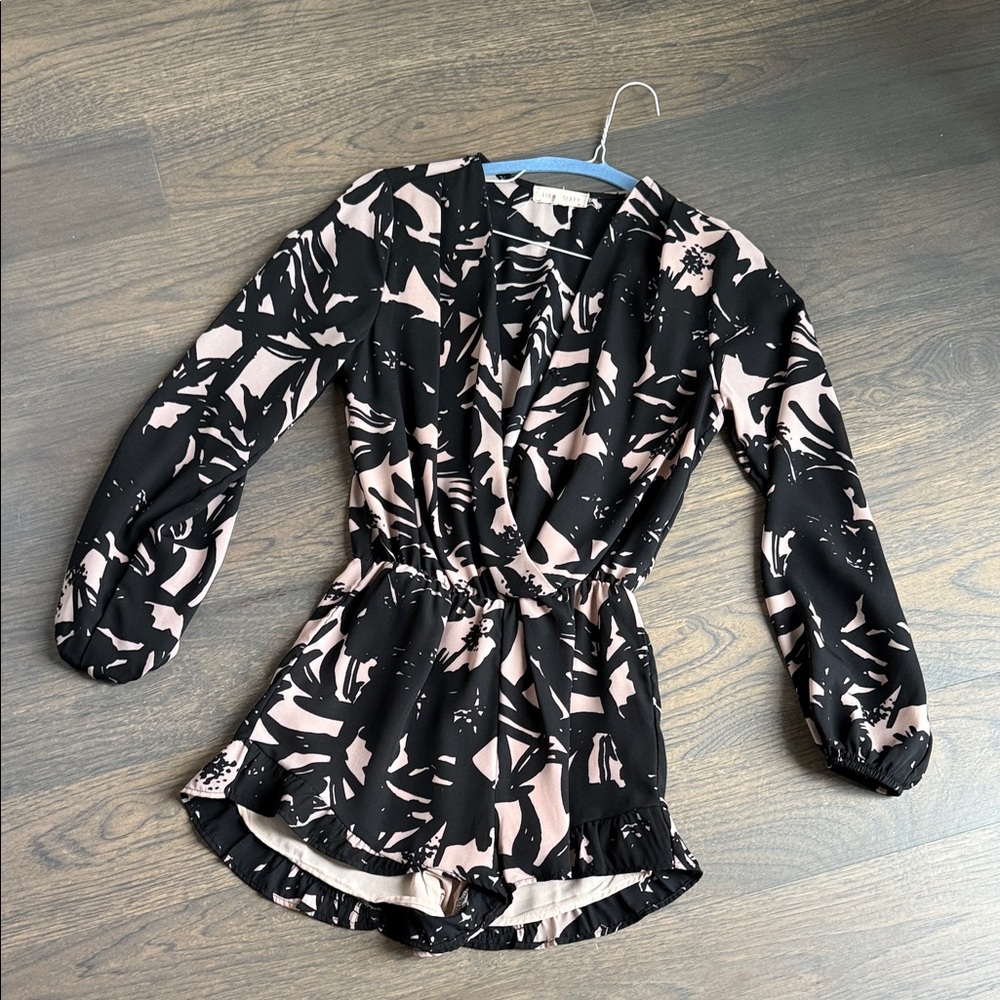 Eight Sixty Black and Cream Romper